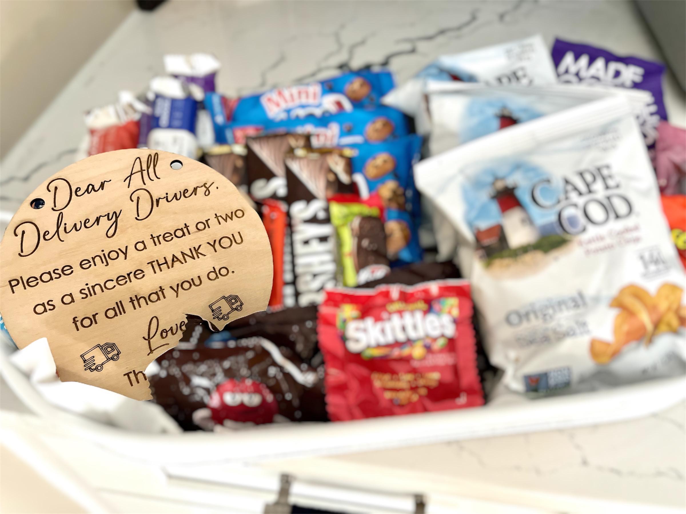 Thank You Delivery Drivers Sign: Engraved Treat Sign