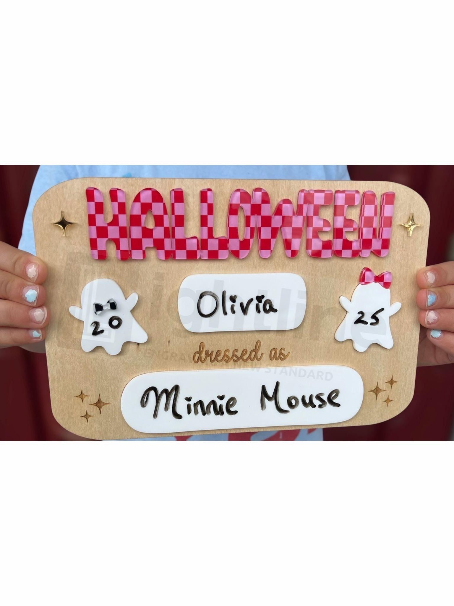 Halloween Costume Keepsake Sign: Checkered Ghost Decor